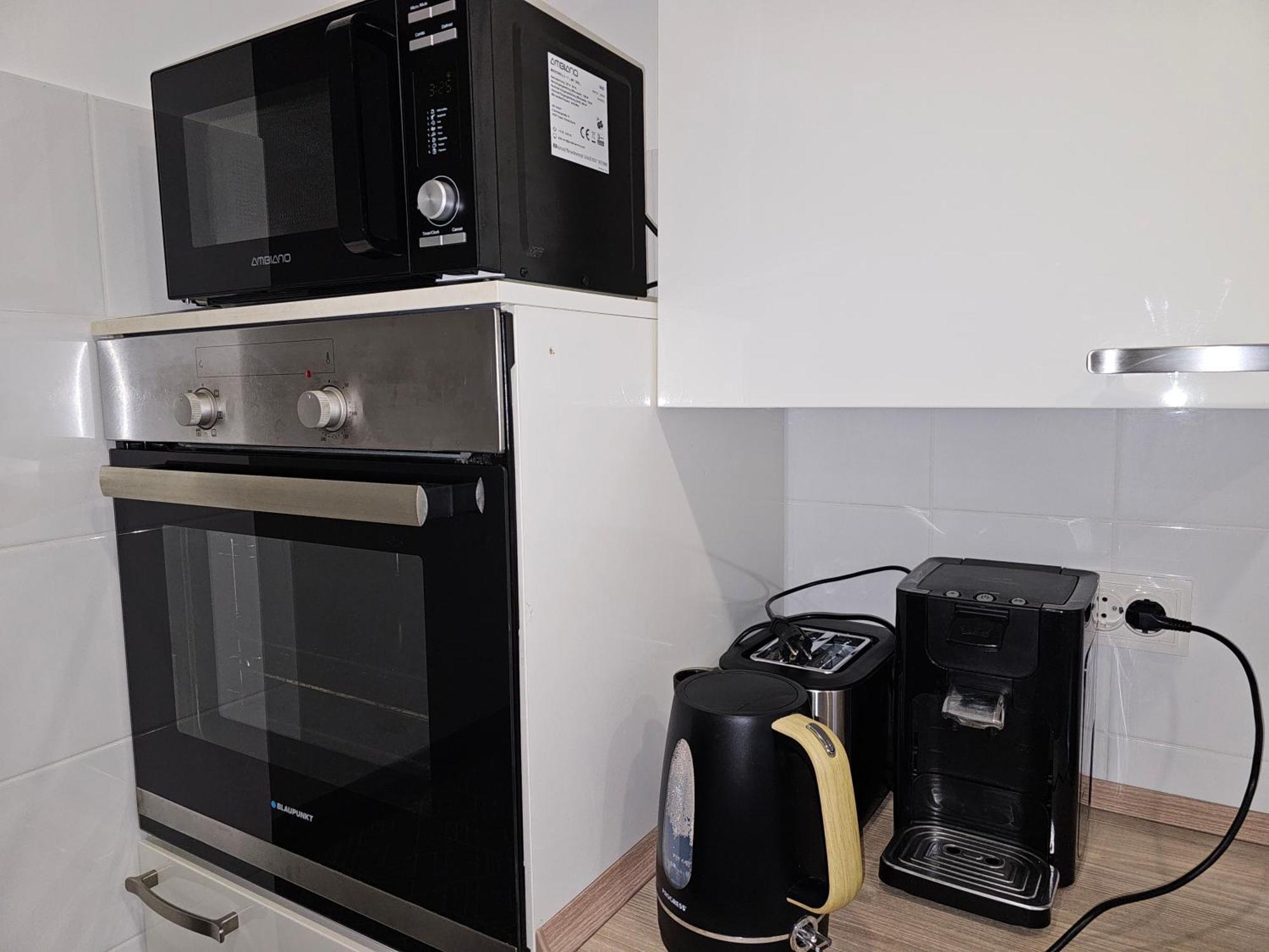 Warburg, Fewo "Sweet Home" 2,5 Zi- Eg-Separater Eingang - Parkplatz - Terasse- Komfortabel,Renoviert Exteriör bild
